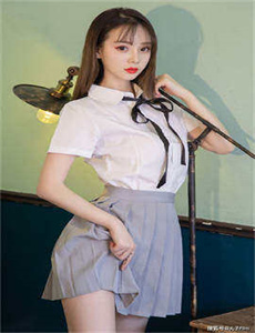 《自怕偷怕-老阿姨最后的巅峰视频》