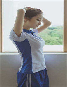 《青青河边草观看免费-久久艳务乳肉豪妇荡乳A片》